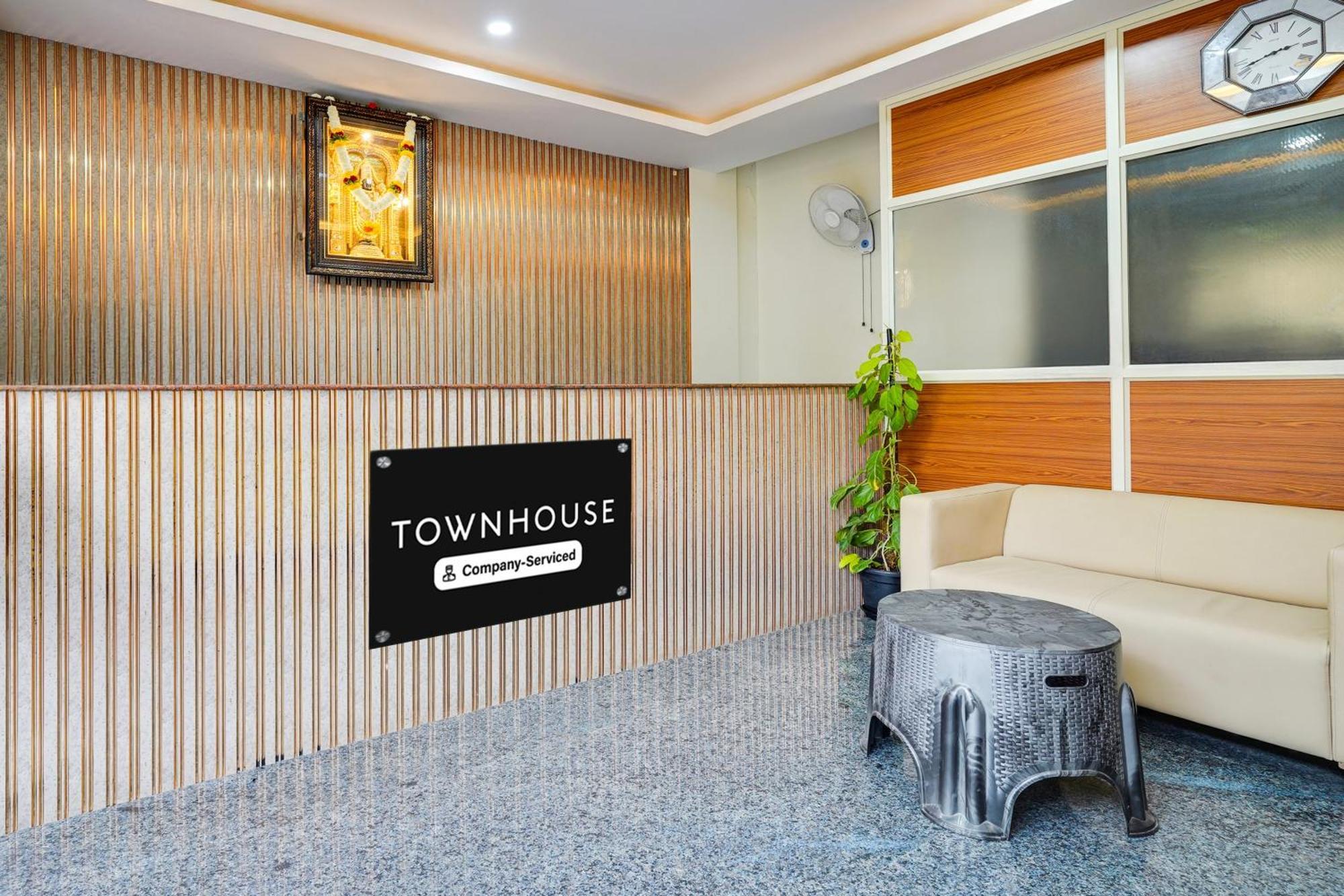 Townhouse Bidadi Formerly Royal Garuda Εξωτερικό φωτογραφία