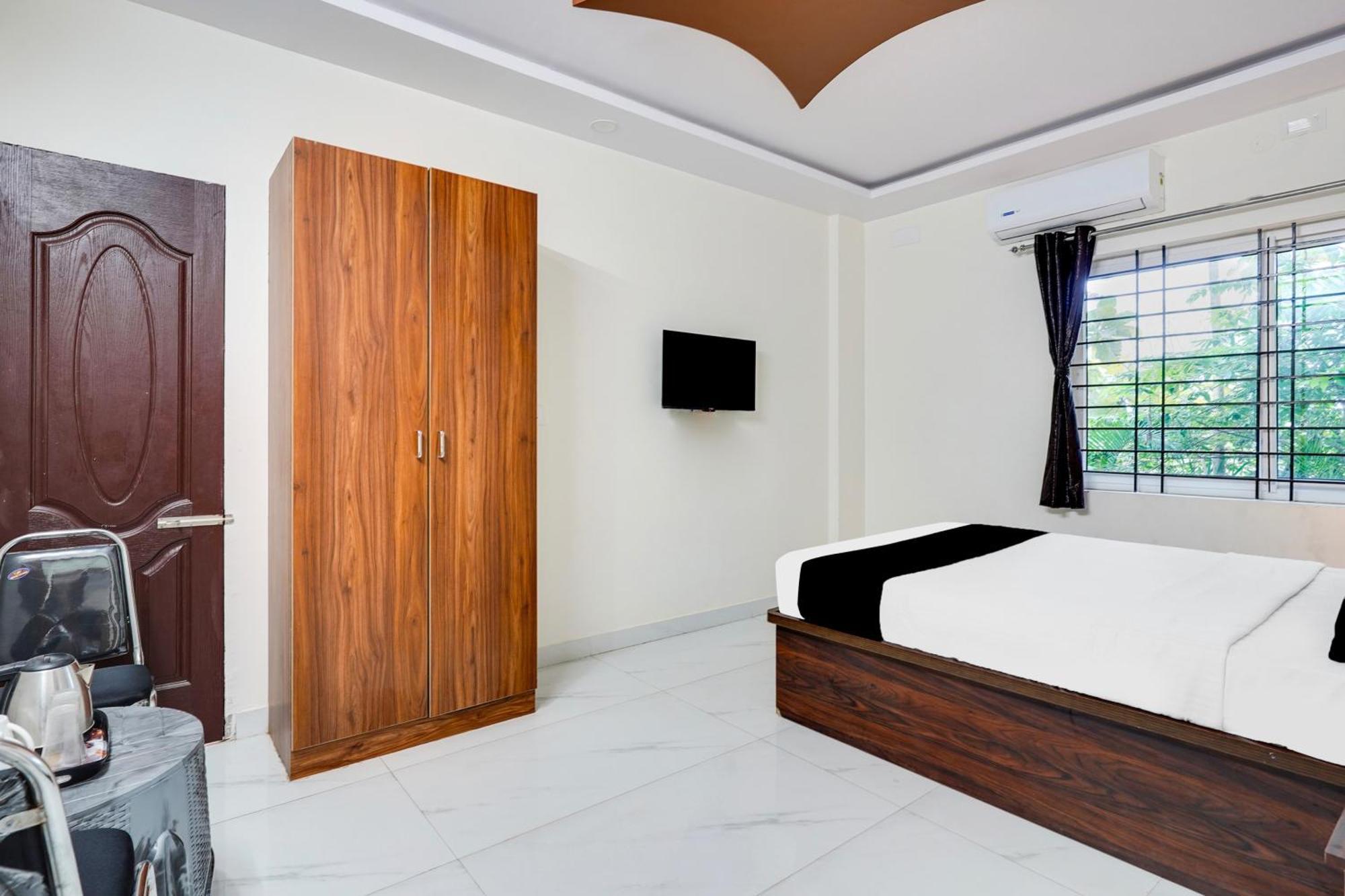 Townhouse Bidadi Formerly Royal Garuda Εξωτερικό φωτογραφία